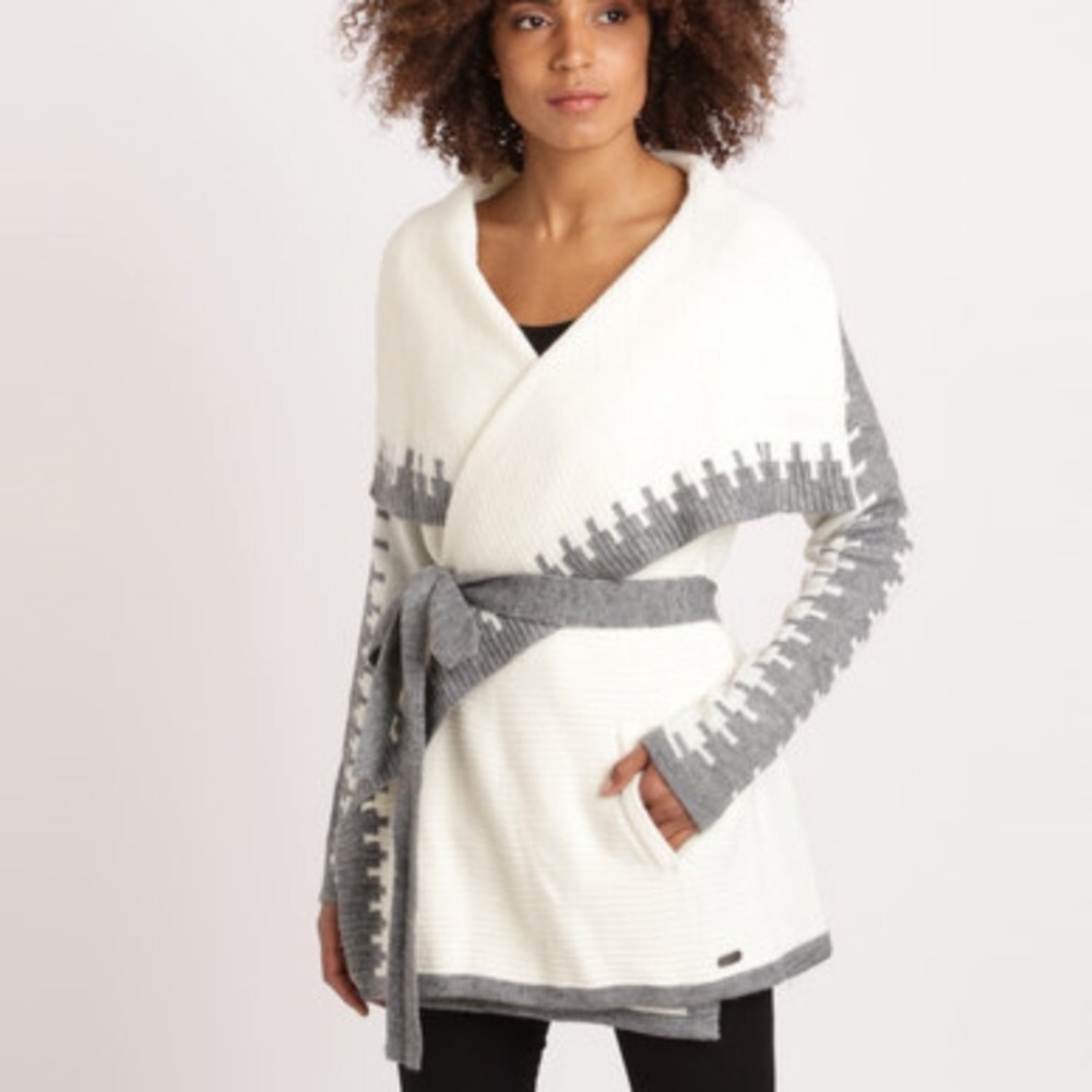 Bellfield white geometric print gray belted cardigan